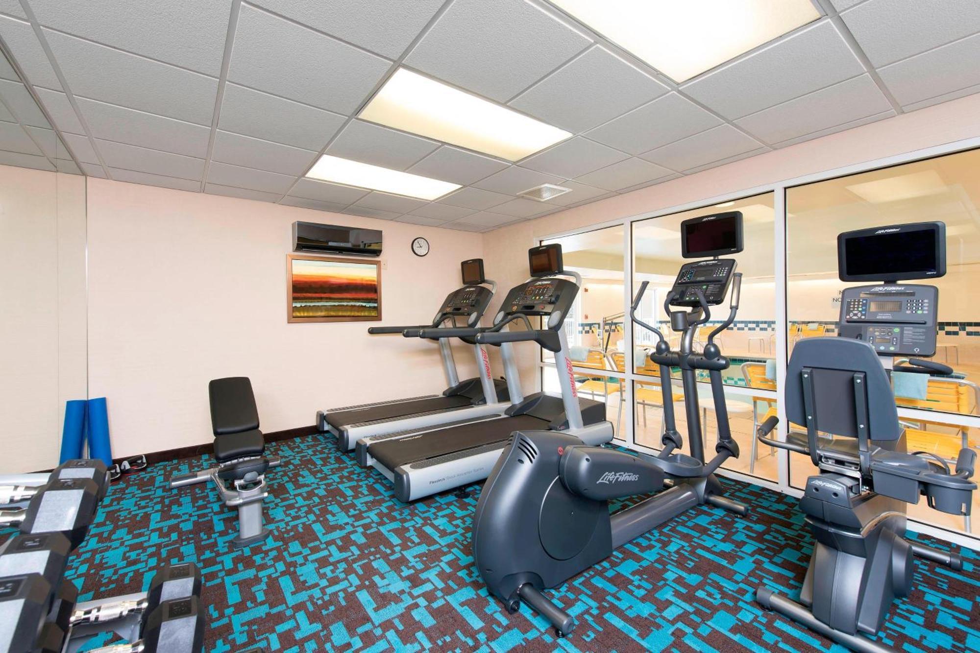 Fairfield Inn And Suites By Marriott Chicago St. Charles Saint Charles Exterior photo