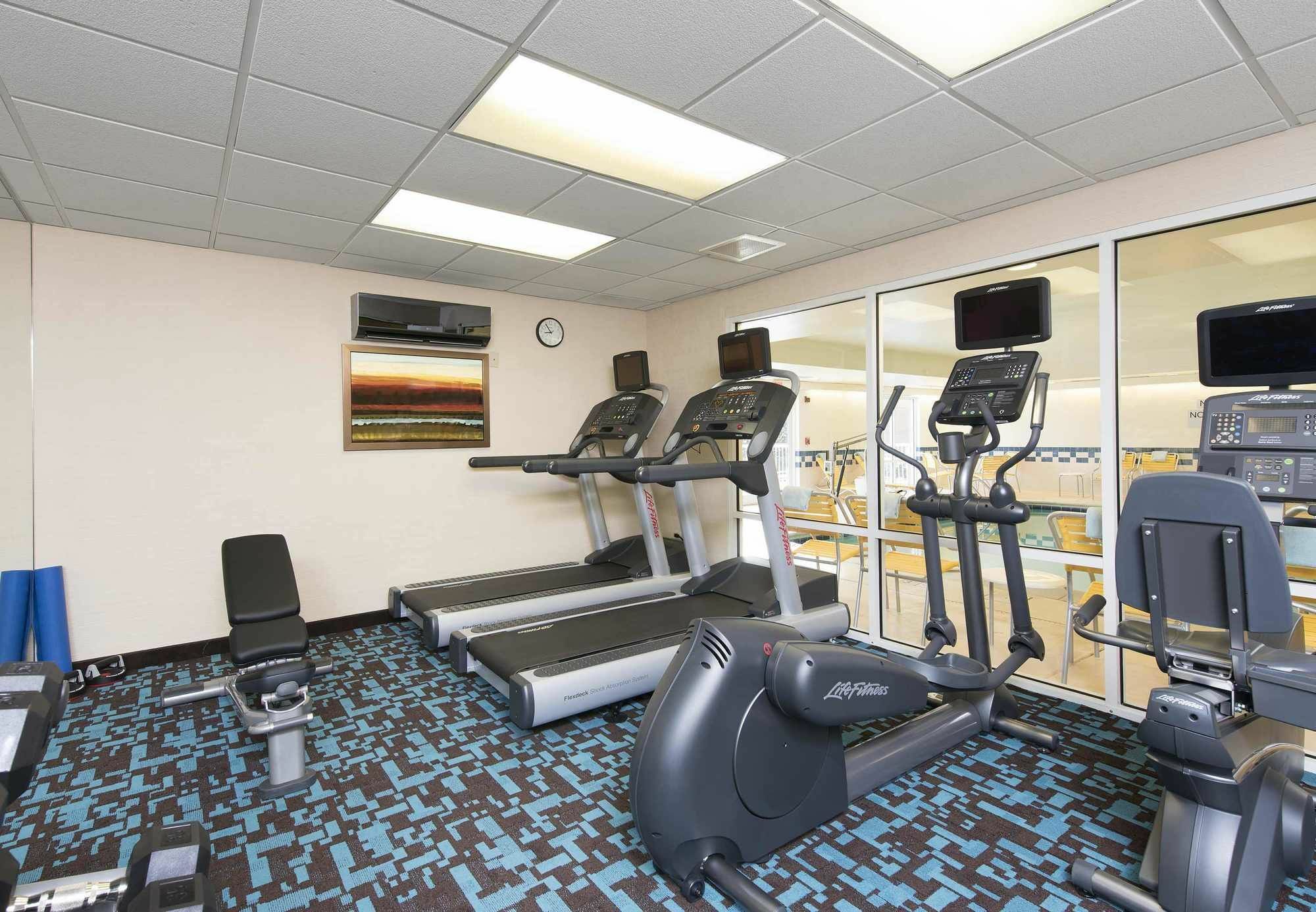 Fairfield Inn And Suites By Marriott Chicago St. Charles Saint Charles Exterior photo